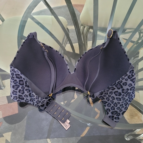 Victoria's Secret Bra ❤ - Picture 4 of 6